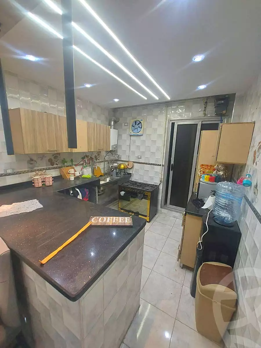 https://aqarmap.com.eg/en/listing/6903211-for-sale-cairo-helwan-helwan-el-sharkeya-ryad-pasha-st