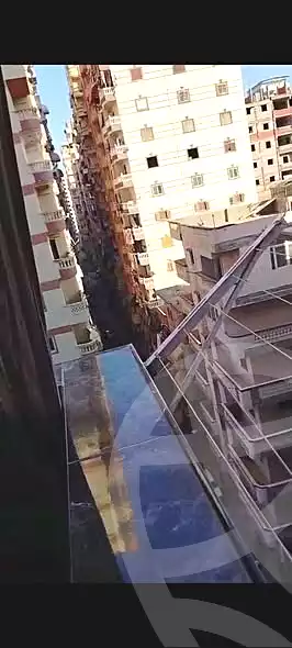 https://aqarmap.com.eg/ar/listing/6903417-for-sale-alexandria-new-miami-street-10