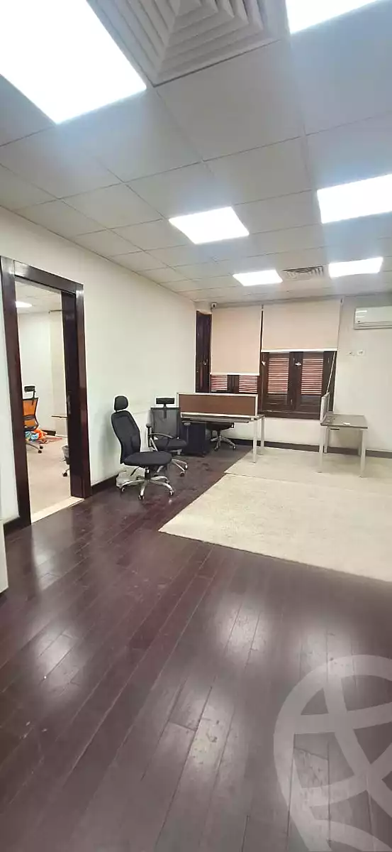 https://aqarmap.com.eg/ar/listing/6904607-for-rent-cairo-downtown-el-qasr-el-ayni