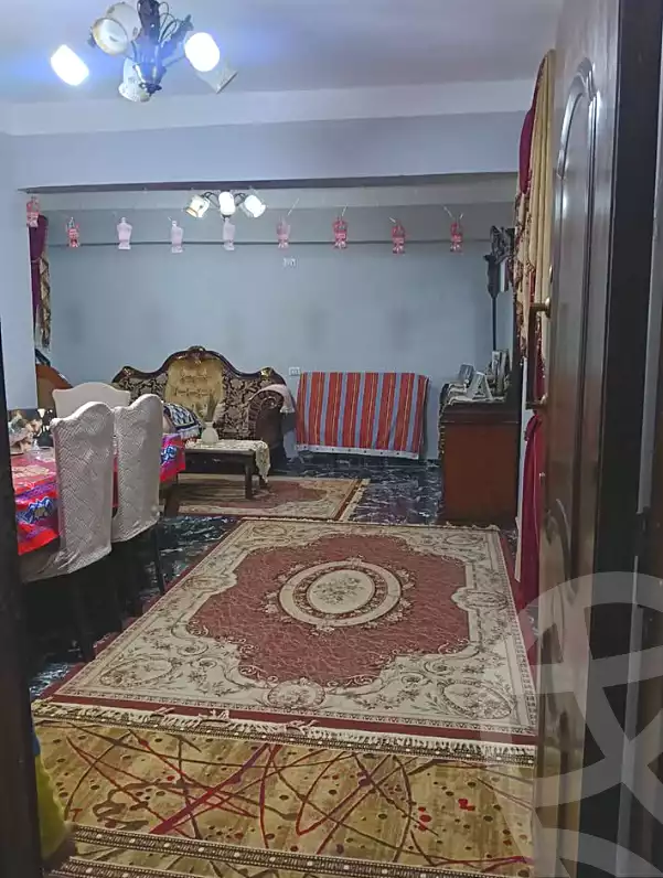 https://aqarmap.com.eg/ar/listing/6904667-for-sale-alexandria-al-agamy-el-hanouvel-el-kholafaa-el-rashdeen-st