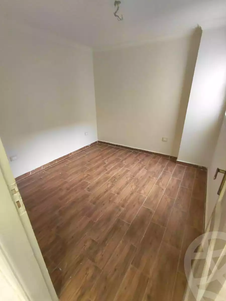 https://aqarmap.com.eg/en/listing/6904669-for-rent-alexandria-moharram-bey-moharram-bek-st