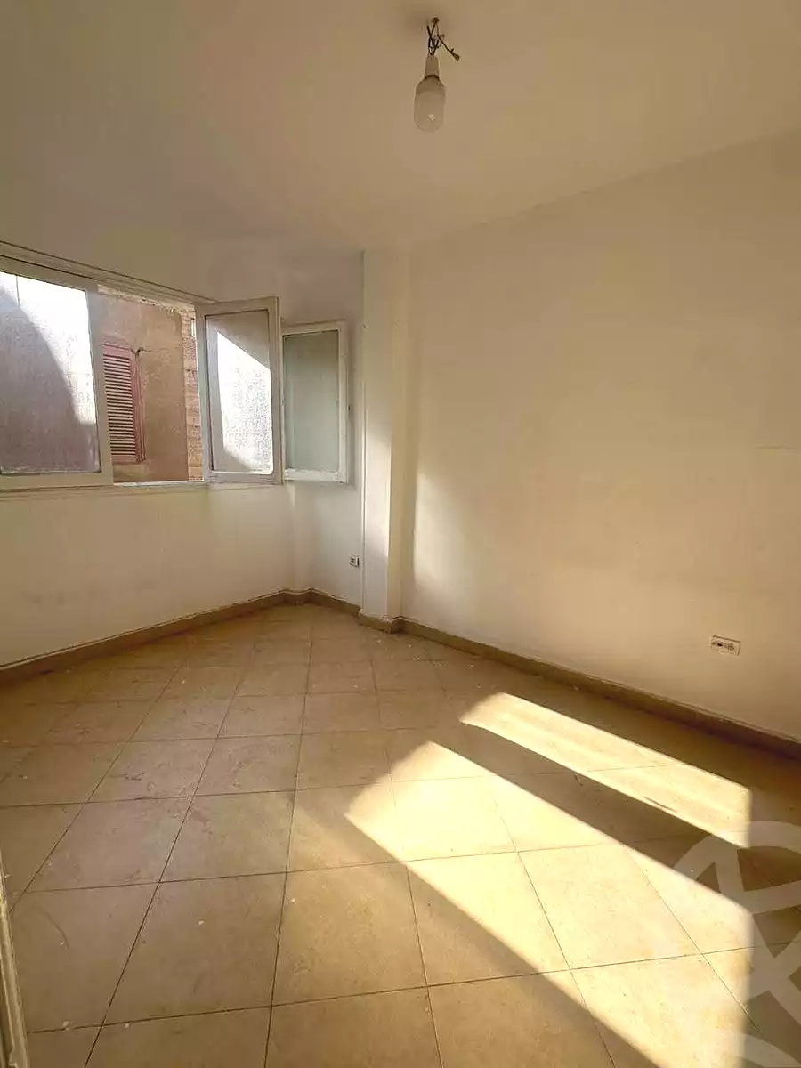 https://aqarmap.com.eg/en/listing/6905570-for-sale-cairo-el-haram-shareaa-naser-el-thawrah