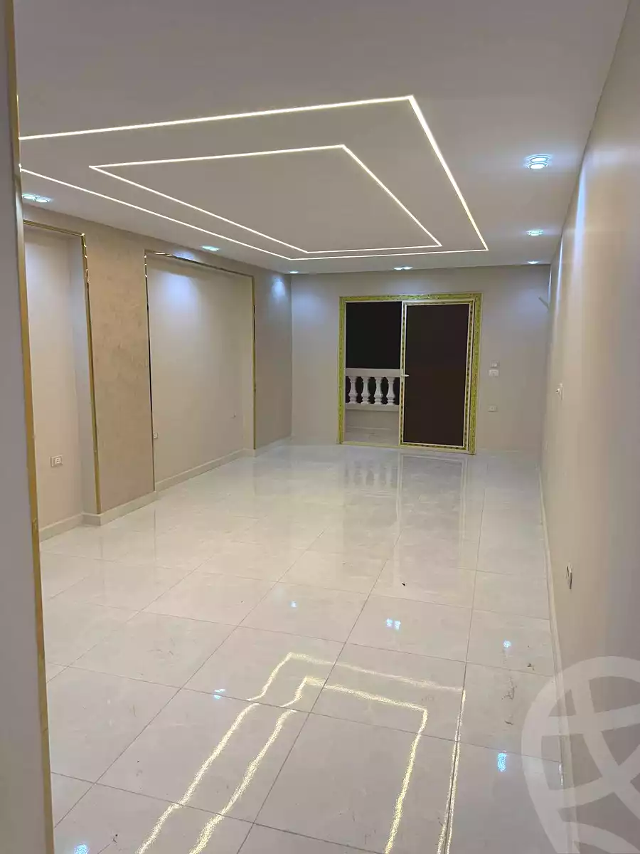 https://aqarmap.com.eg/ar/listing/6905856-for-sale-cairo-el-haram-el-lebeny-soltan-khattab-st