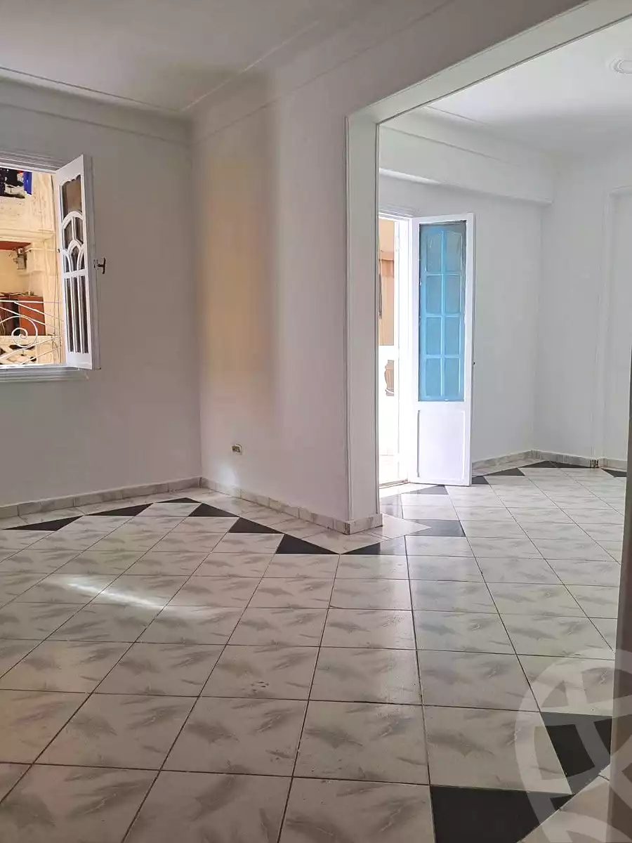https://aqarmap.com.eg/en/listing/6905926-for-rent-alexandria-sydy-bshr-sydy-bshr-bhry