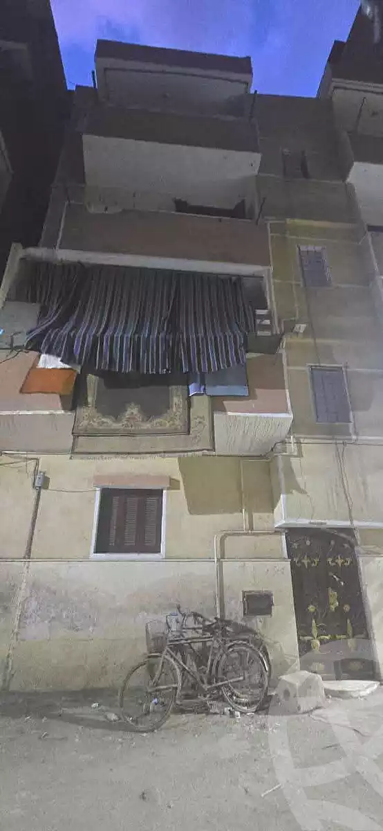 https://aqarmap.com.eg/ar/listing/6906575-for-sale-cairo-helwan-helwan-el-sharkeya-latif-basha-st