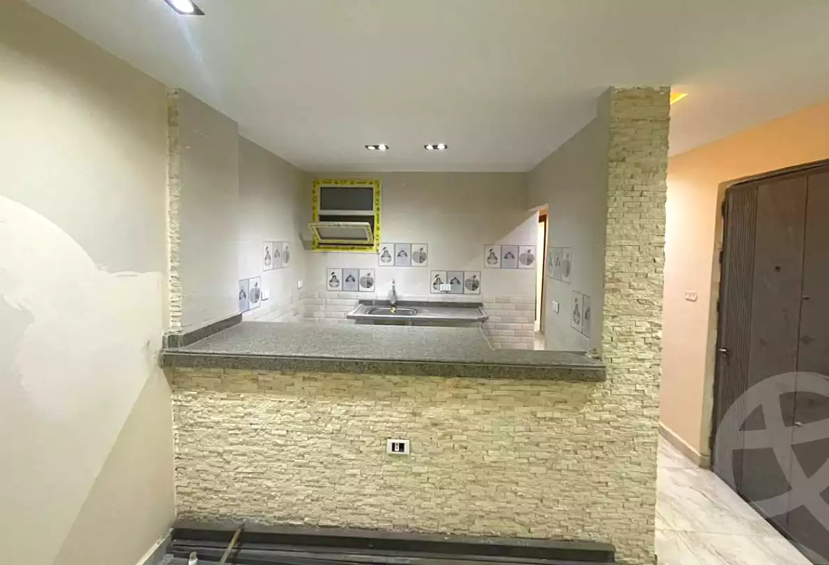 https://aqarmap.com.eg/en/listing/6906938-for-sale-cairo-el-zaytun-lzytwn-lshrqy-salim-ghtas-st