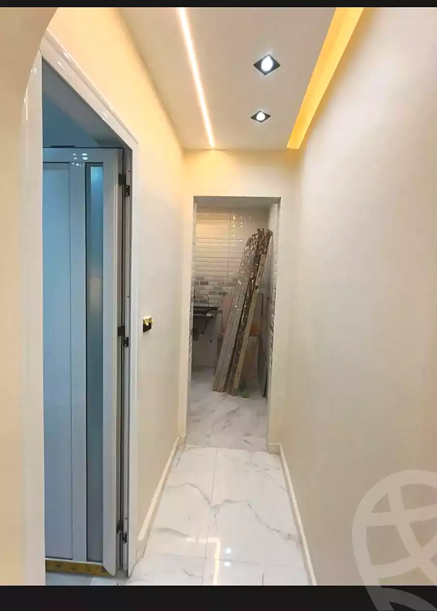 https://aqarmap.com.eg/en/listing/6907035-for-sale-alexandria-camp-cesar
