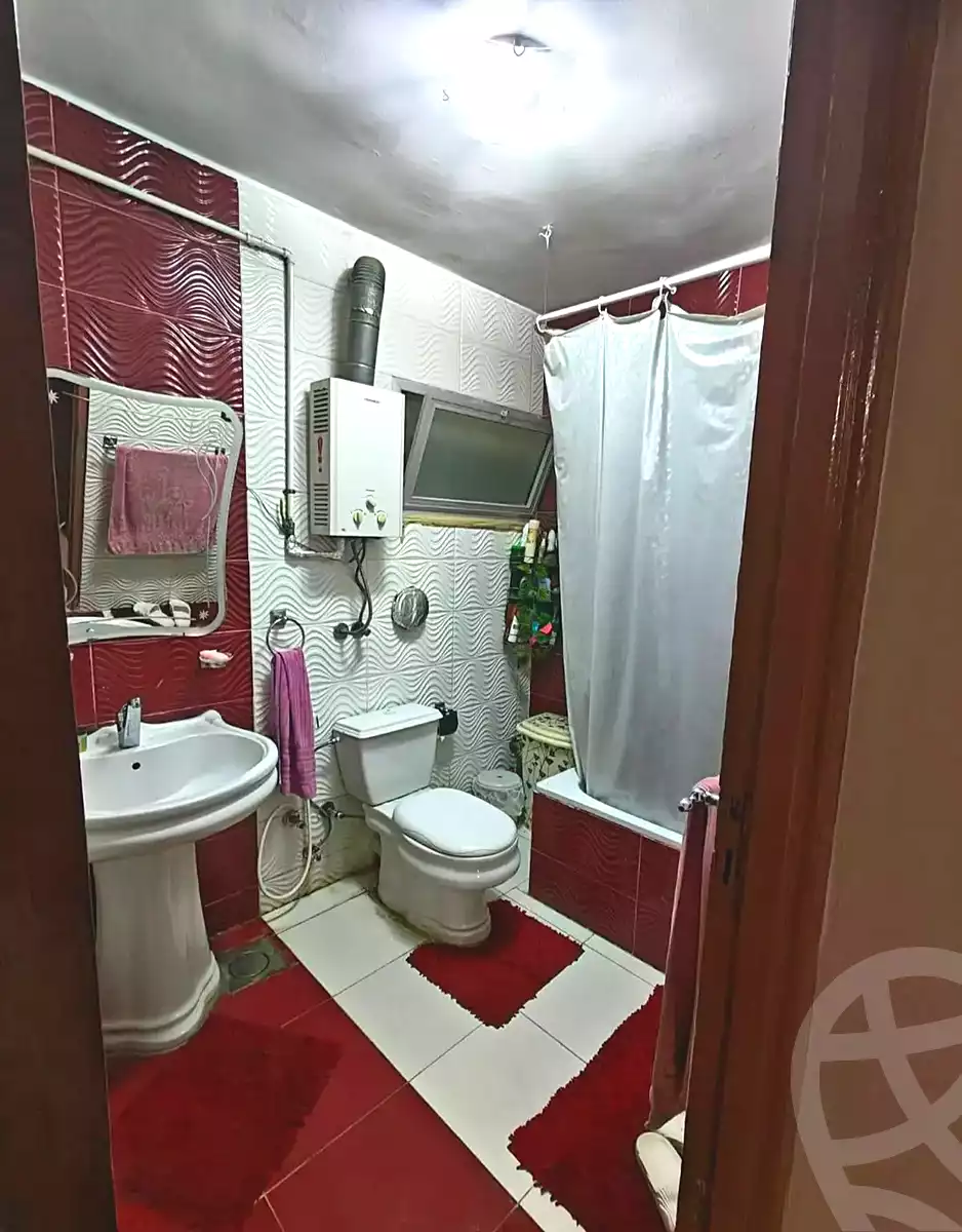 https://aqarmap.com.eg/ar/listing/6907032-for-sale-cairo-helwan-wdy-hwf-rd-no-26
