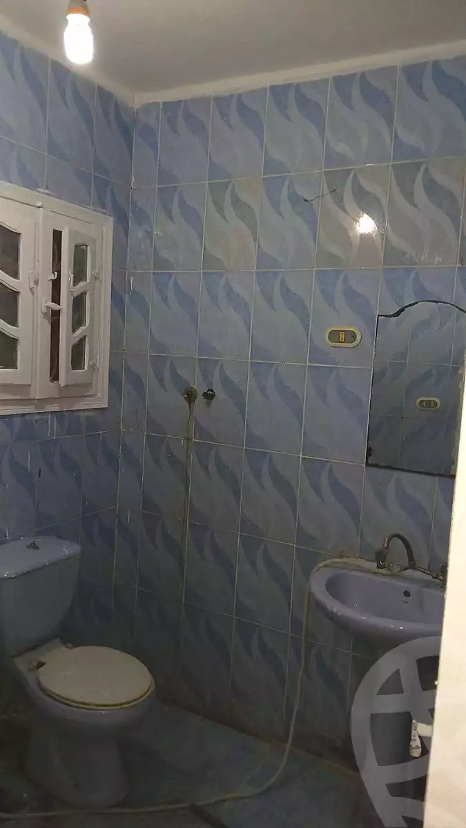 https://aqarmap.com.eg/en/listing/6907167-for-sale-alexandria-al-agamy-el-hanouvel-abo-bakr-el-sedeek-st