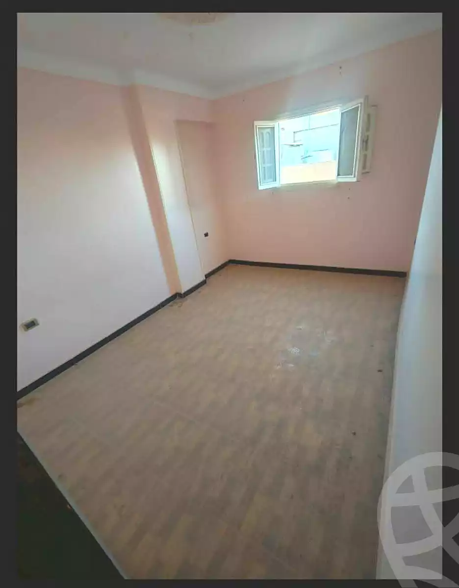 https://aqarmap.com.eg/ar/listing/6907486-for-sale-alexandria-al-agamy-el-hanouvel-radwan-st