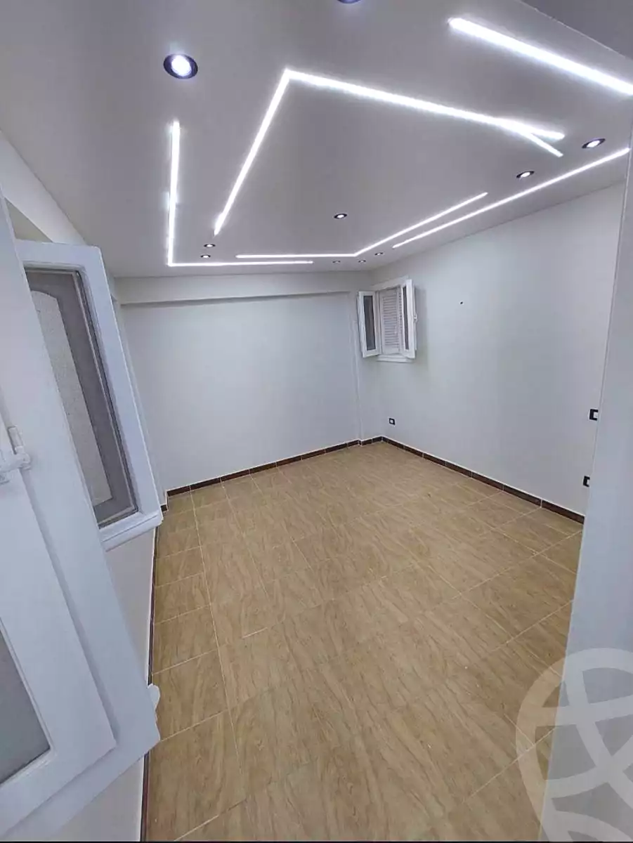 https://aqarmap.com.eg/ar/listing/6907522-for-sale-alexandria-el-asafra-l-sfr-bhry