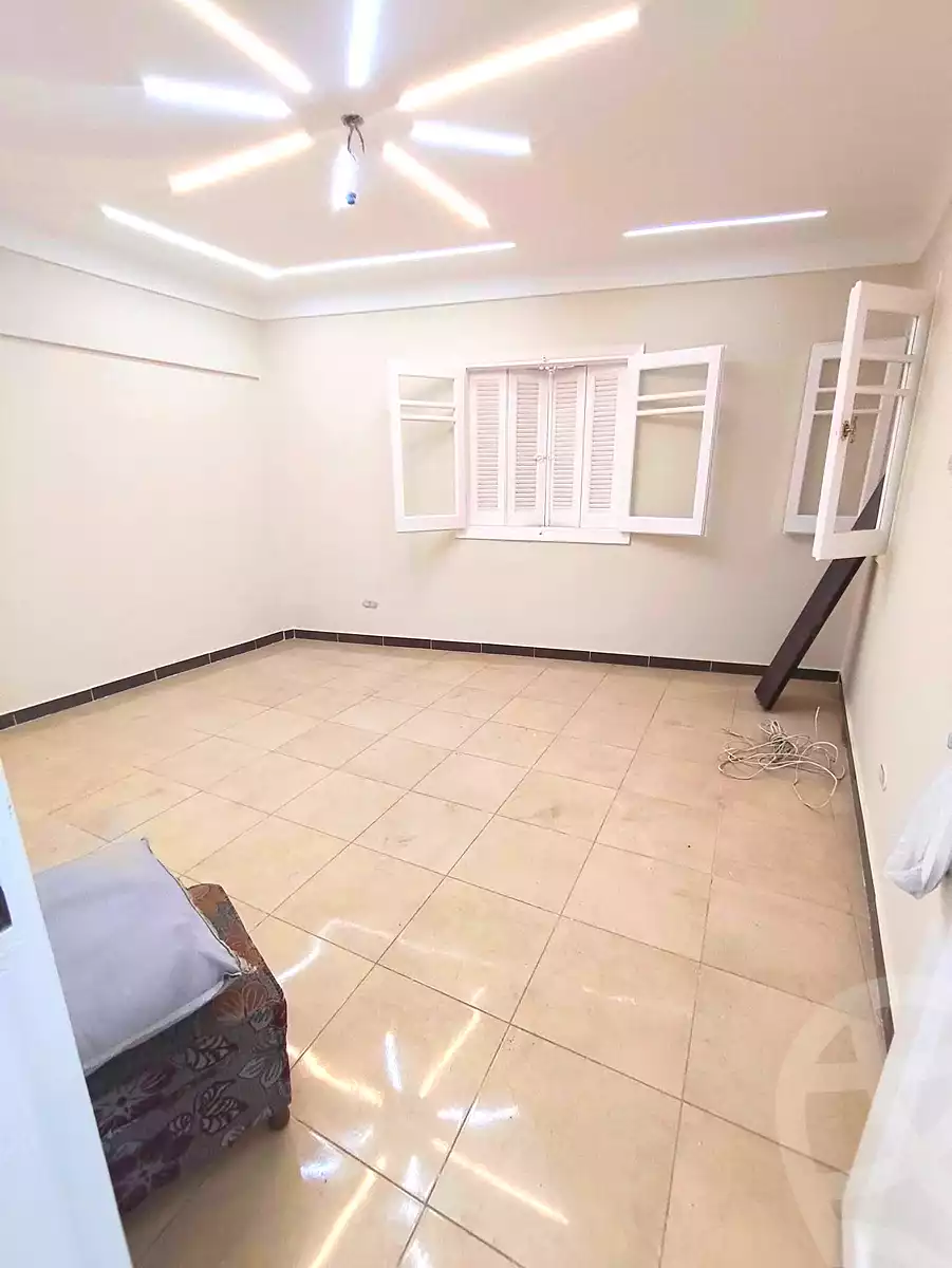 https://aqarmap.com.eg/en/listing/6907526-for-sale-alexandria-el-asafra-l-sfr-bhry