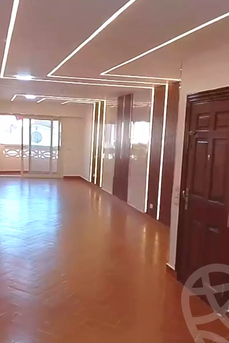 https://aqarmap.com.eg/ar/listing/6907935-for-sale-alexandria-sydy-bshr-sydy-bshr-bhry