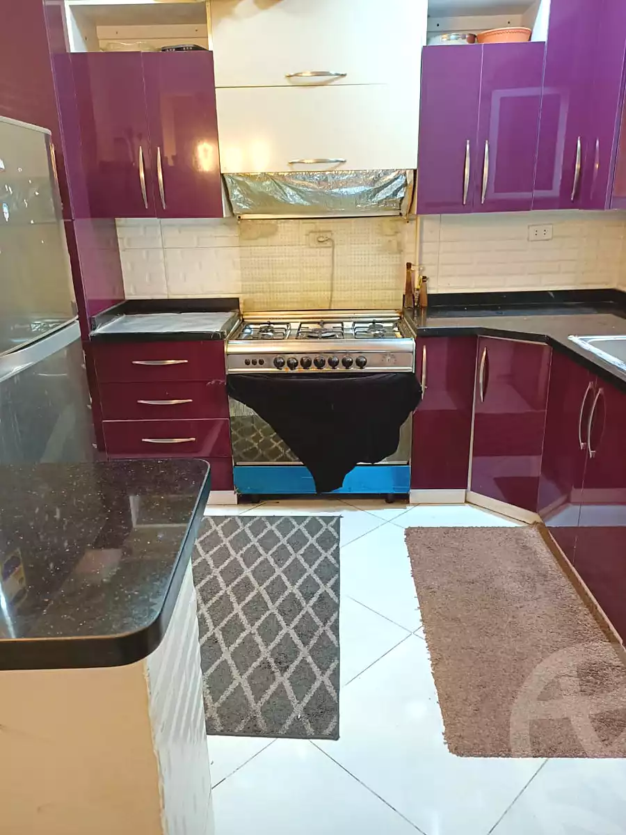 https://aqarmap.com.eg/en/listing/6908084-for-sale-cairo-el-sheikh-zayed-city-compounds-el-khamayel