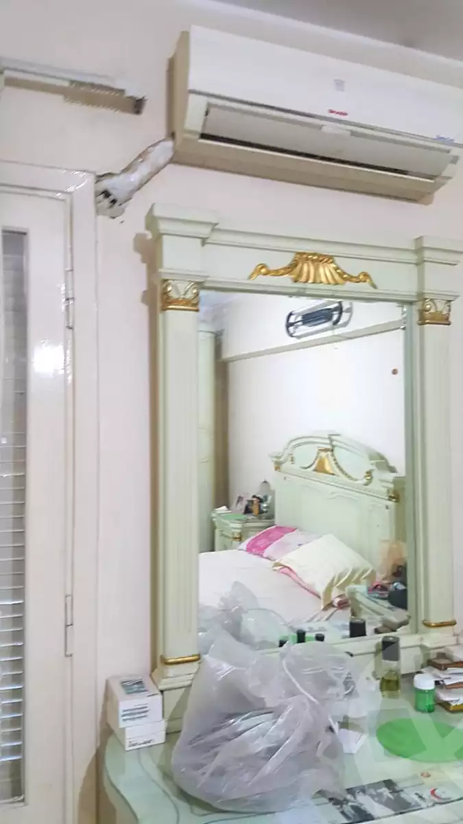https://aqarmap.com.eg/ar/listing/6908280-for-sale-cairo-el-sheikh-zayed-city-el-hay-elawel-street-10