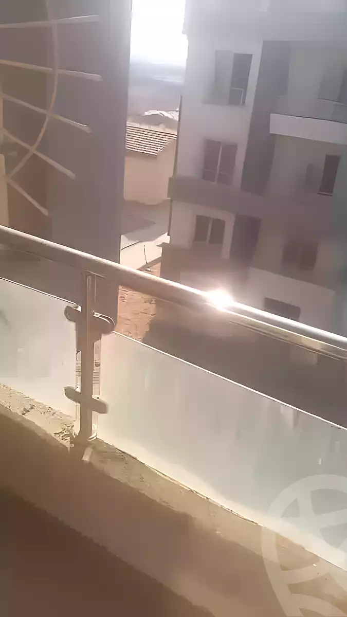 https://aqarmap.com.eg/ar/listing/6908294-for-sale-cairo-el-sheikh-zayed-city-compounds