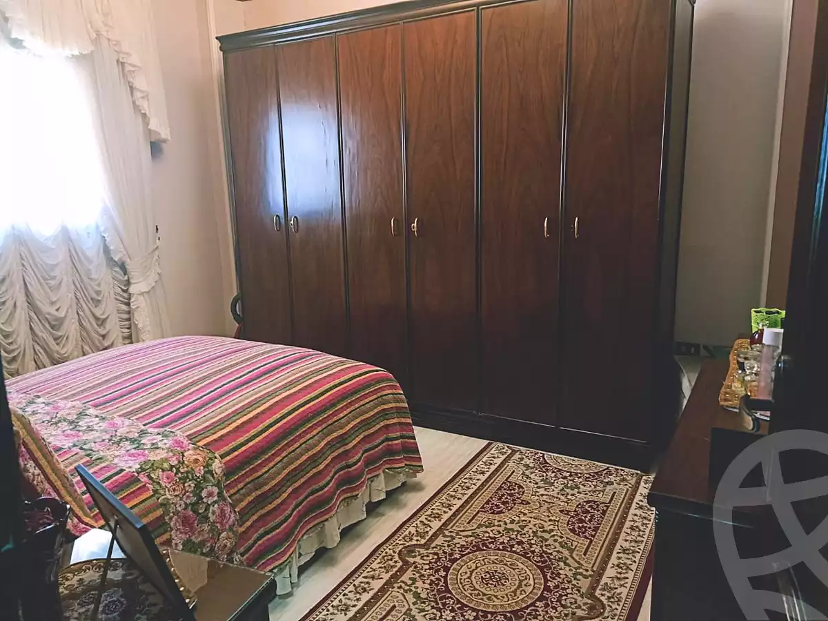 https://aqarmap.com.eg/ar/listing/6908368-for-sale-cairo-el-sheikh-zayed-city-el-hay-elsabeaa-lbstn