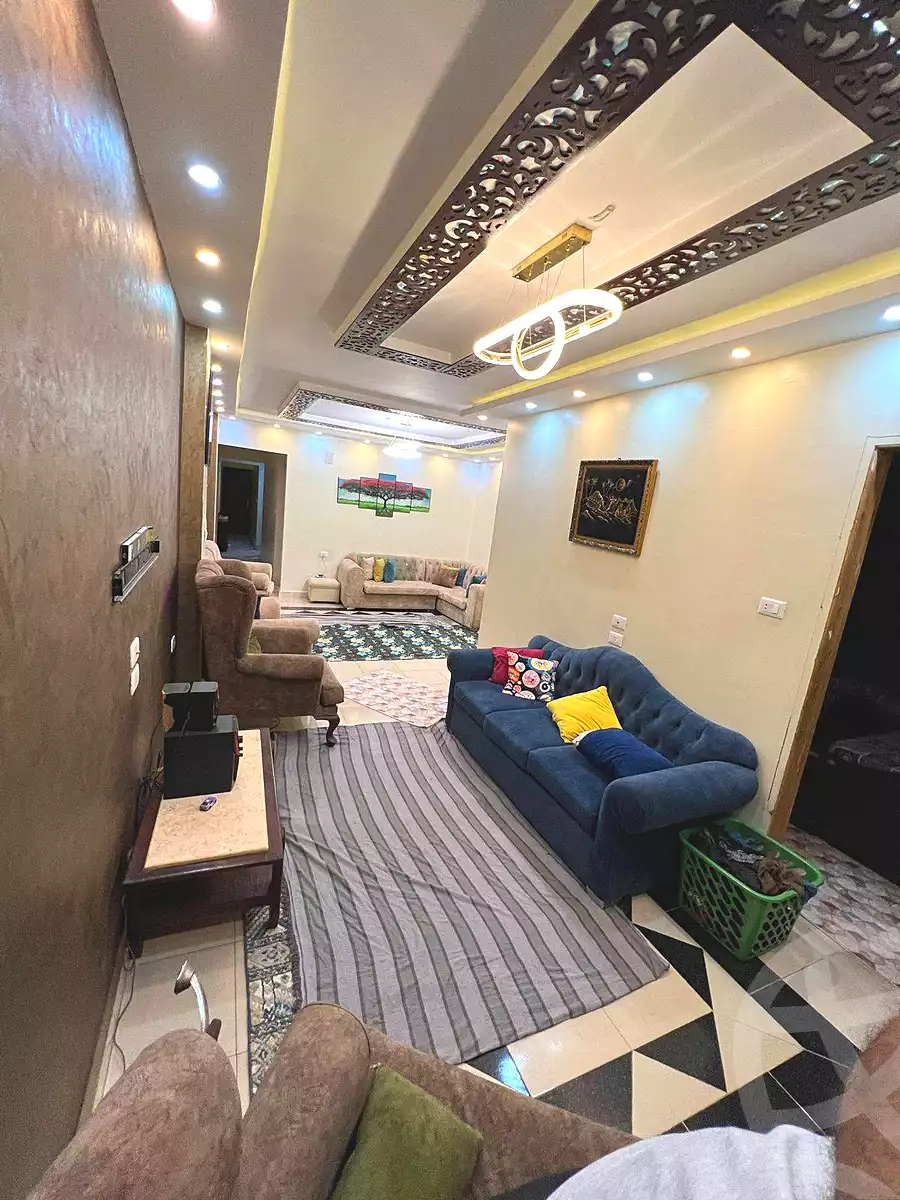 https://aqarmap.com.eg/ar/listing/6908383-for-sale-cairo-helwan-sherif-st