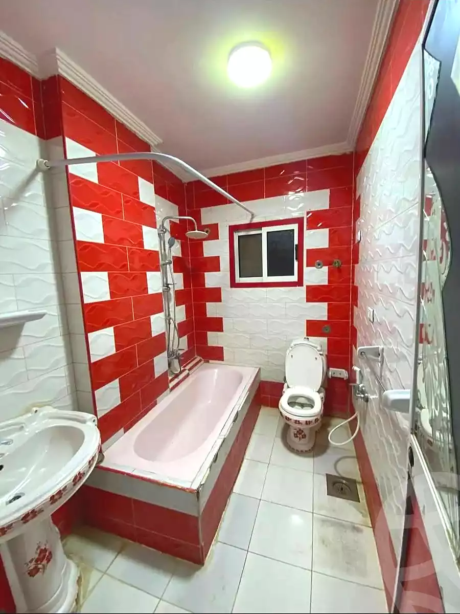https://aqarmap.com.eg/en/listing/6908501-for-sale-alexandria-al-agamy-lbytsh-ain-shams-st