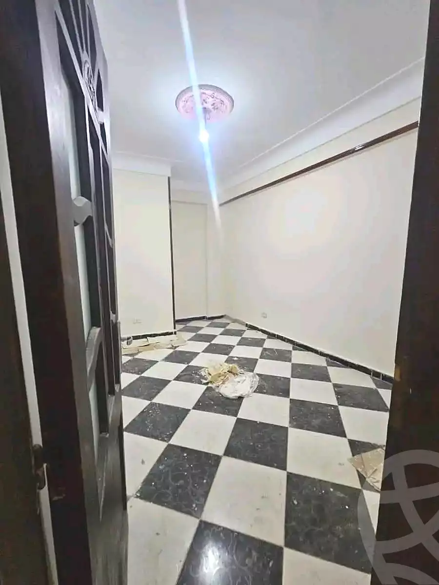 https://aqarmap.com.eg/ar/listing/6908519-for-sale-alexandria-al-agamy-el-hanouvel-abo-el-shawareb-st