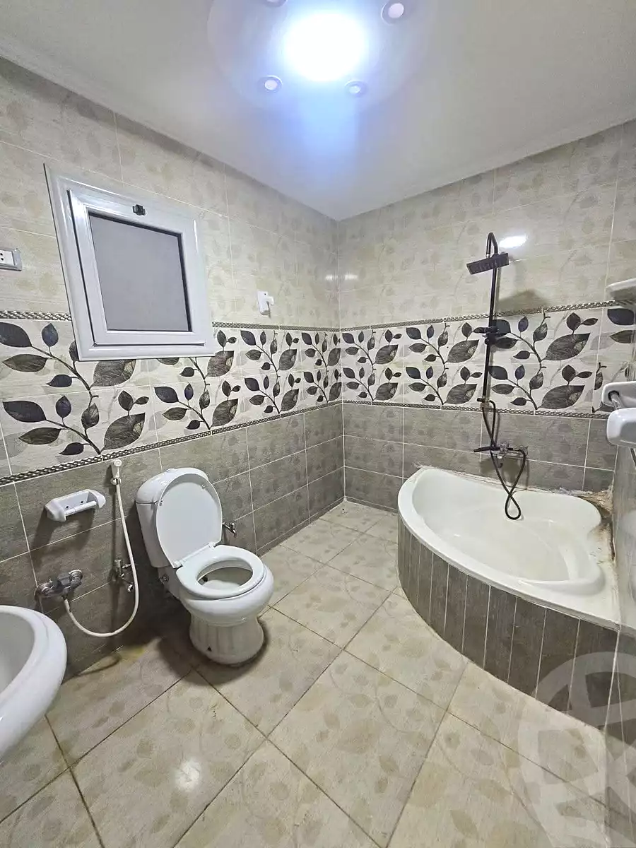 https://aqarmap.com.eg/en/listing/6908778-for-sale-cairo-helwan-sherif-st