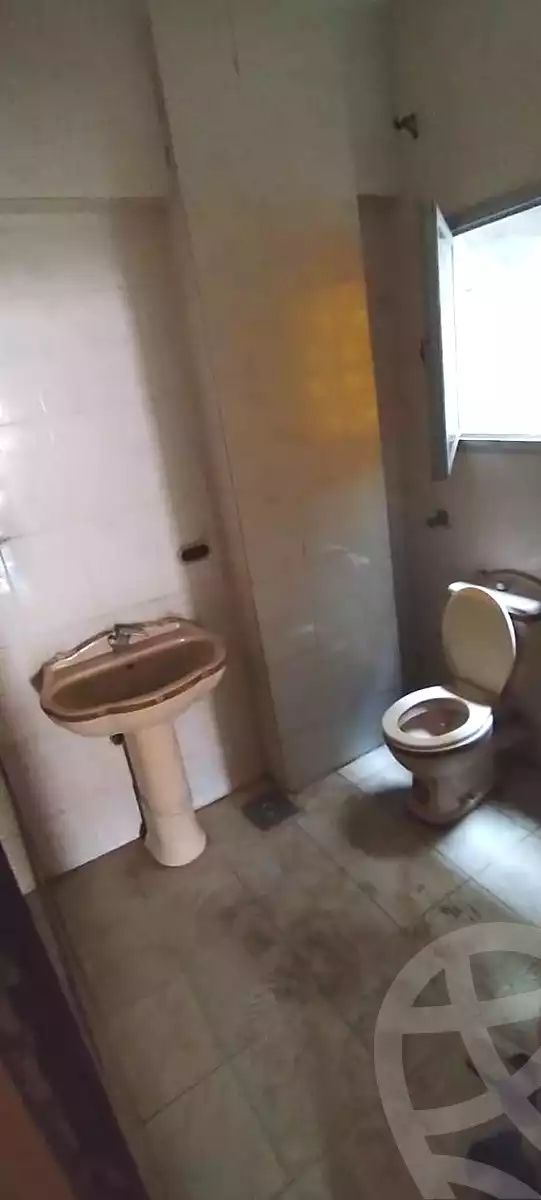 https://aqarmap.com.eg/en/listing/6908809-for-sale-alexandria-al-agamy-bw-ywsf