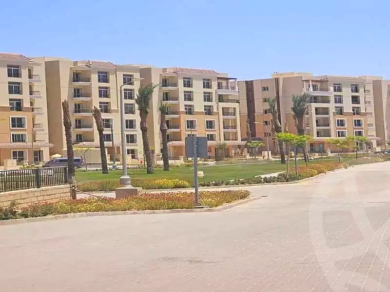 https://aqarmap.com.eg/en/listing/6908992-for-sale-cairo-new-cairo-compounds-vx-golden-square-mall-mercon
