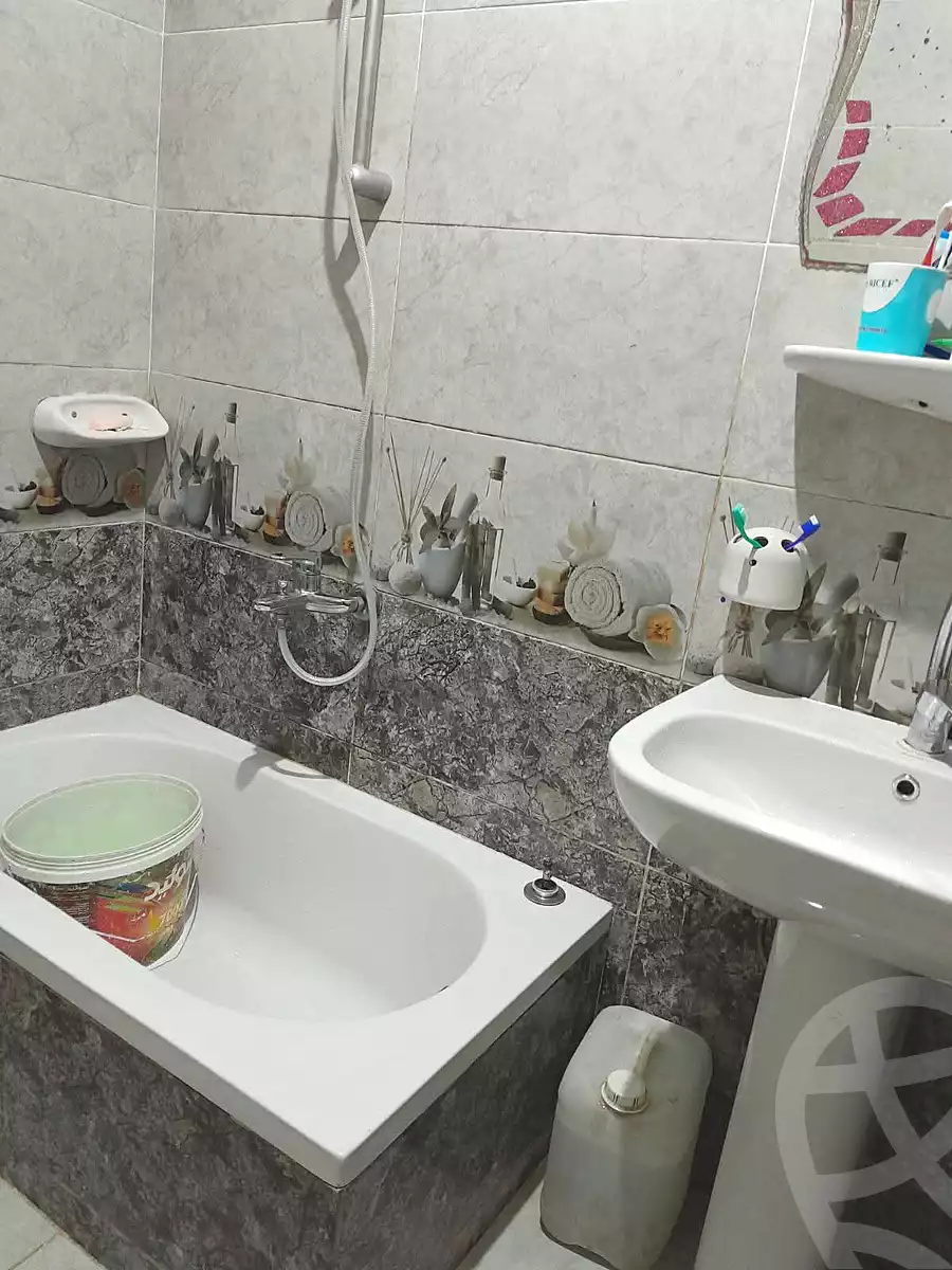 https://aqarmap.com.eg/ar/listing/6909240-for-sale-alexandria-al-agamy-lbytsh