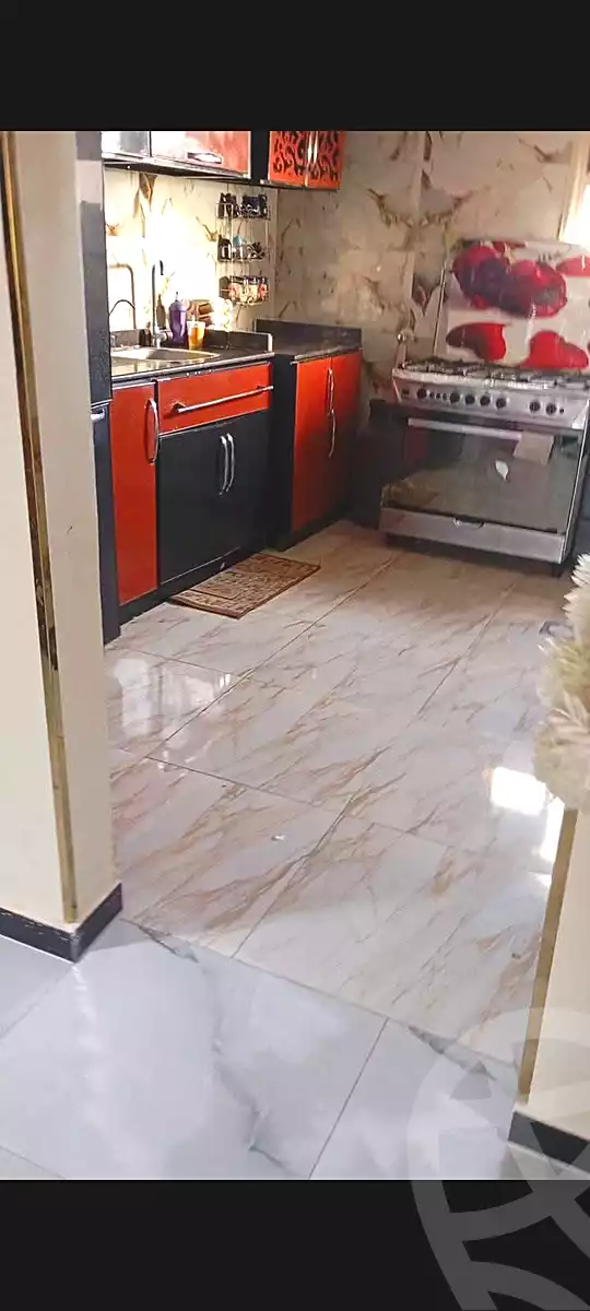https://aqarmap.com.eg/ar/listing/6909285-for-sale-cairo-helwan-ahmed-enci-st