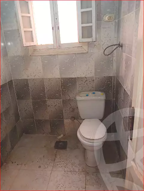 https://aqarmap.com.eg/en/listing/6909856-for-sale-alexandria-al-agamy-el-hanouvel
