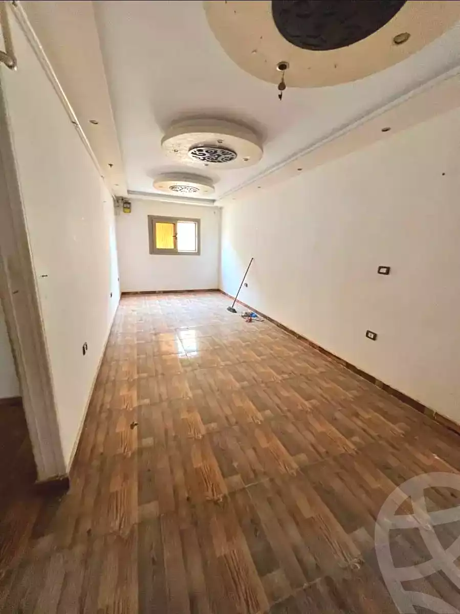 https://aqarmap.com.eg/ar/listing/6910349-for-sale-alexandria-new-miami-el-quds-school-st