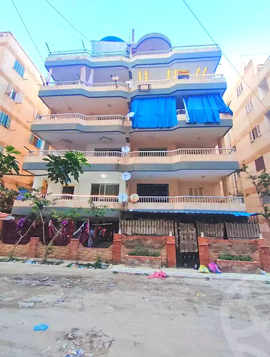 https://aqarmap.com.eg/ar/listing/6910355-for-sale-alexandria-al-agamy-shataa-el-nakheel-street-4