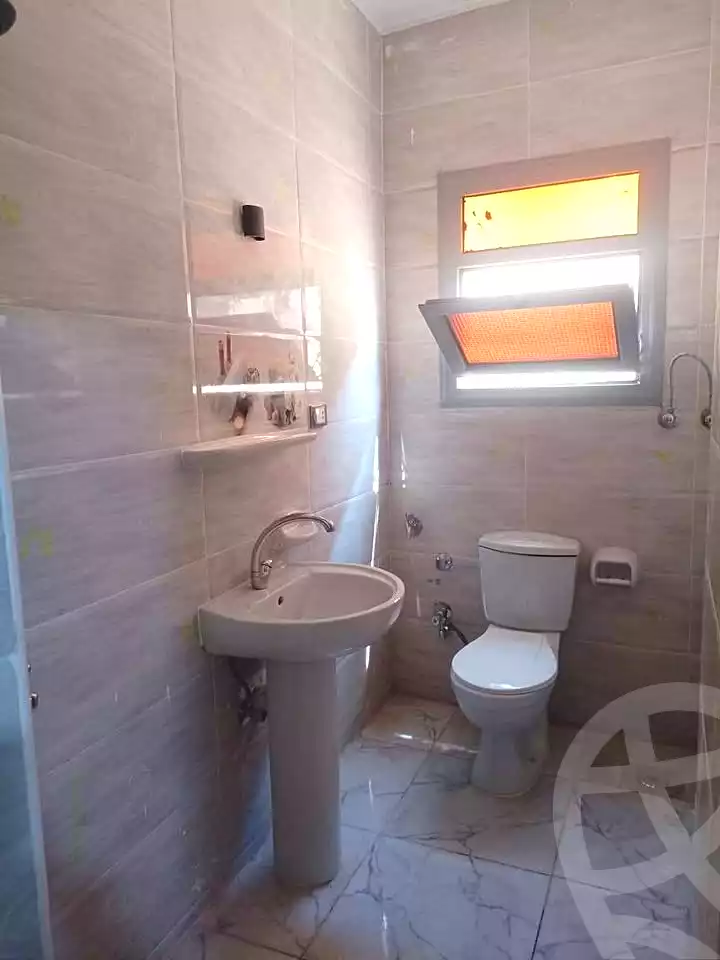 https://aqarmap.com.eg/ar/listing/6910492-for-sale-cairo-helwan-hadayek-helwan-nile-corniche-st