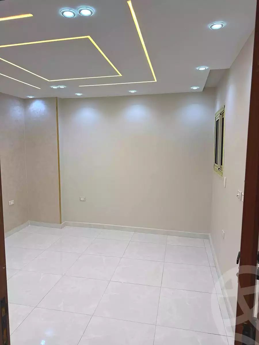 https://aqarmap.com.eg/ar/listing/6910612-for-sale-cairo-el-haram-el-lebeny-soltan-khattab-st