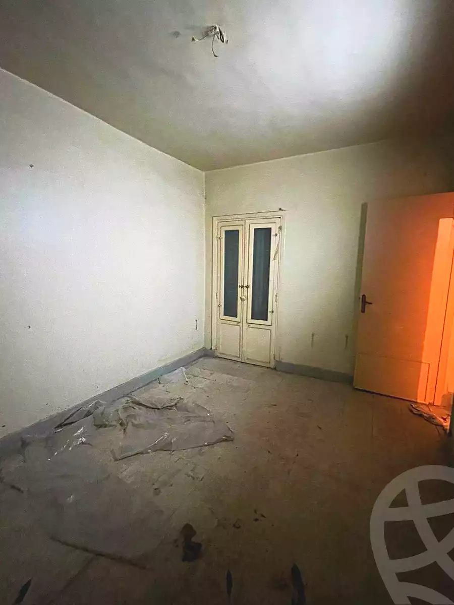 https://aqarmap.com.eg/ar/listing/6910752-for-sale-alexandria-al-agamy-lbytsh-al-andalous-wa-al-hgaz-st
