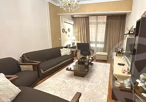 https://aqarmap.com.eg/ar/listing/6910849-for-sale-cairo-heliopolis-ard-el-golf-nabil-el-wakkad