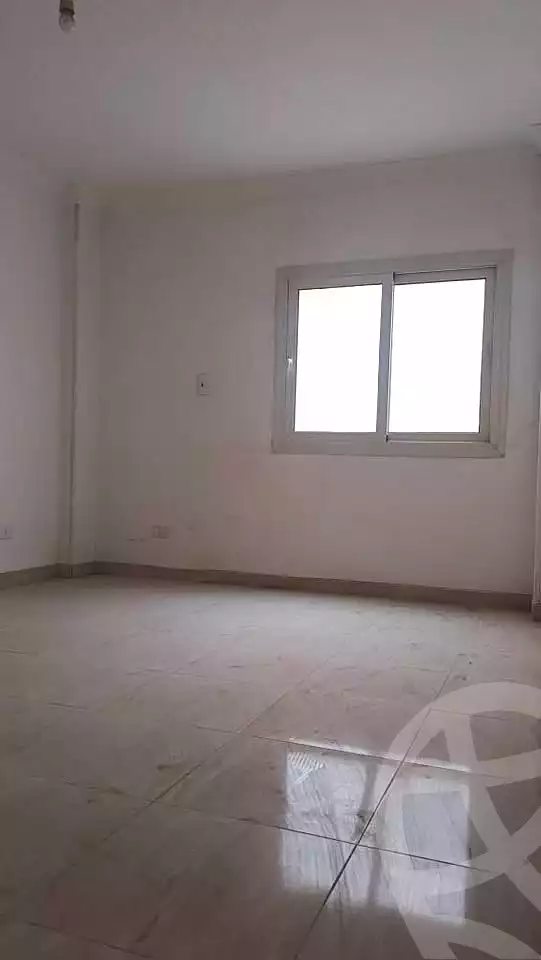 https://aqarmap.com.eg/ar/listing/6910874-for-sale-cairo-el-haram-shareaa-fatma-roshdy