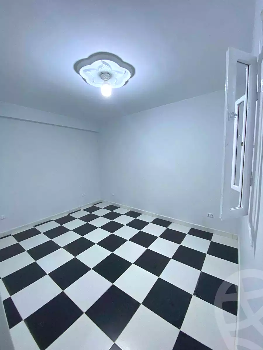 https://aqarmap.com.eg/ar/listing/6911247-for-sale-alexandria-al-agamy-lbytsh-ain-shams-st