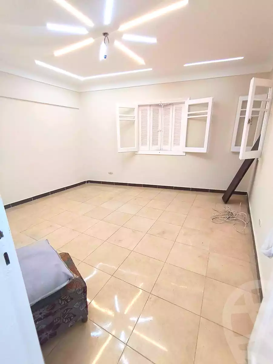 https://aqarmap.com.eg/en/listing/6911264-for-sale-alexandria-el-asafra-l-sfr-bhry