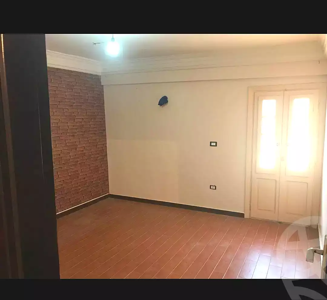 https://aqarmap.com.eg/ar/listing/6911352-for-rent-alexandria-lsywf-el-seyouf-qebly-el-salam-st