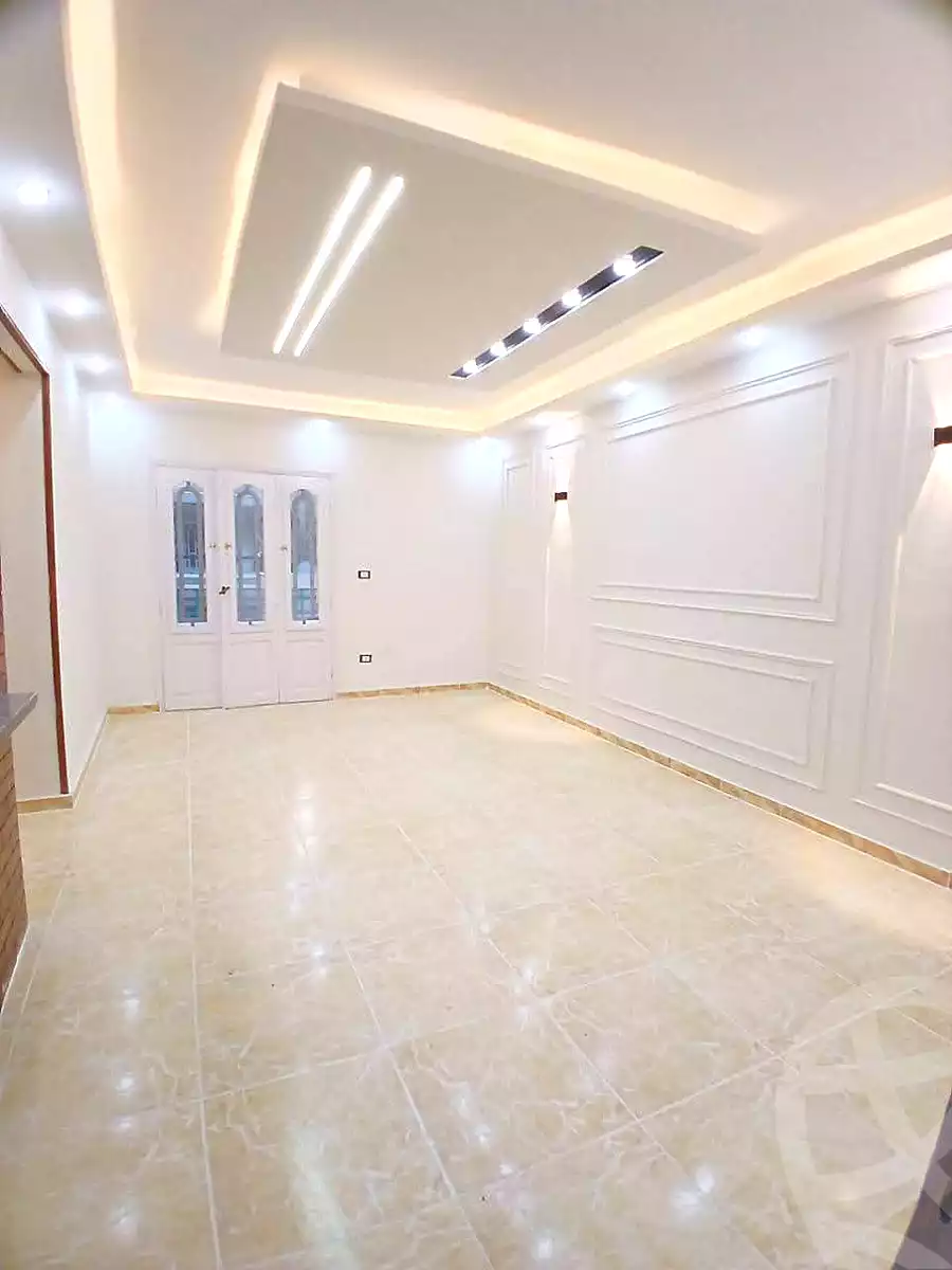 https://aqarmap.com.eg/ar/listing/6911431-for-sale-alexandria-al-agamy-shataa-el-nakheel-street-19