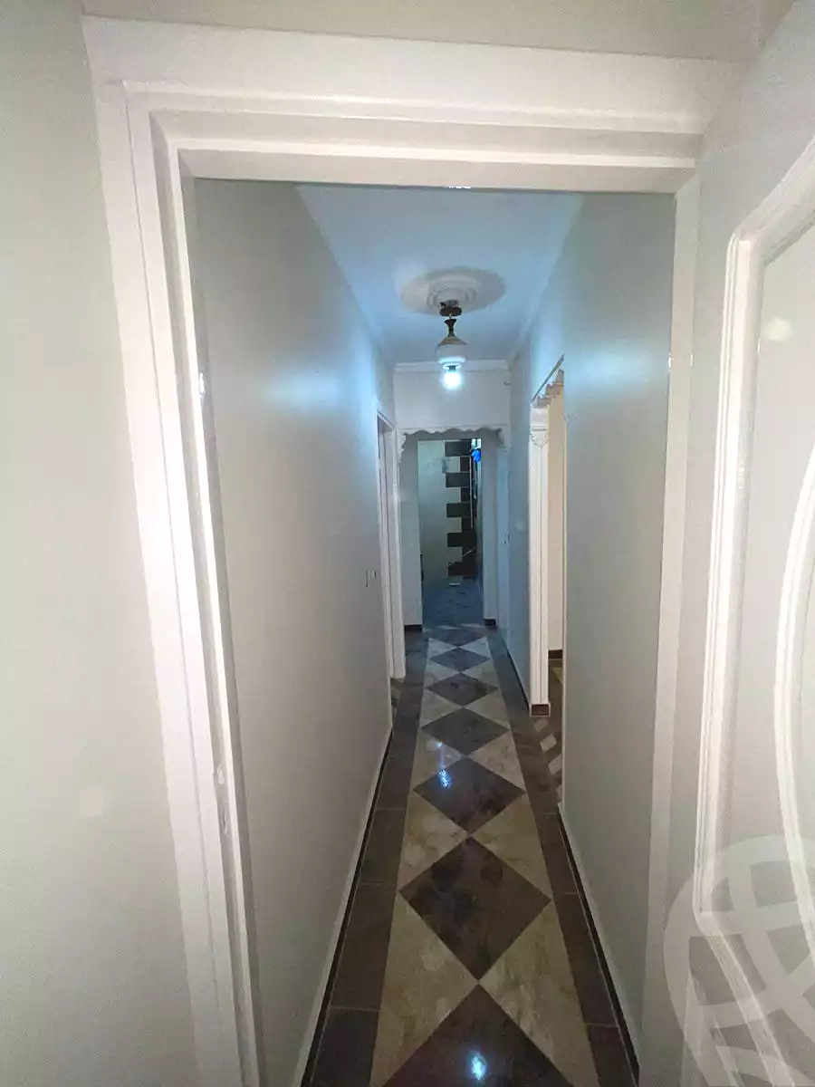 https://aqarmap.com.eg/ar/listing/6911454-for-sale-alexandria-sydy-bshr