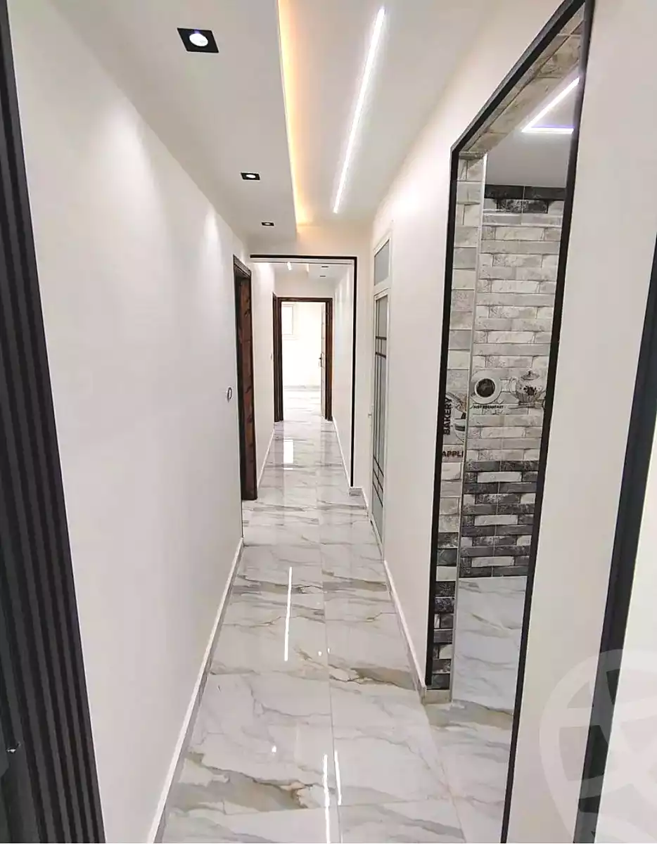 https://aqarmap.com.eg/en/listing/6911676-for-sale-alexandria-lsywf-el-falki