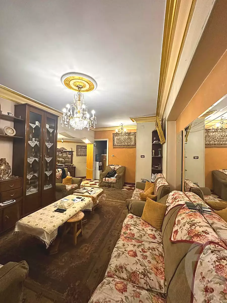 https://aqarmap.com.eg/ar/listing/6911815-for-sale-cairo-shoubra-ltr-lbwlqy