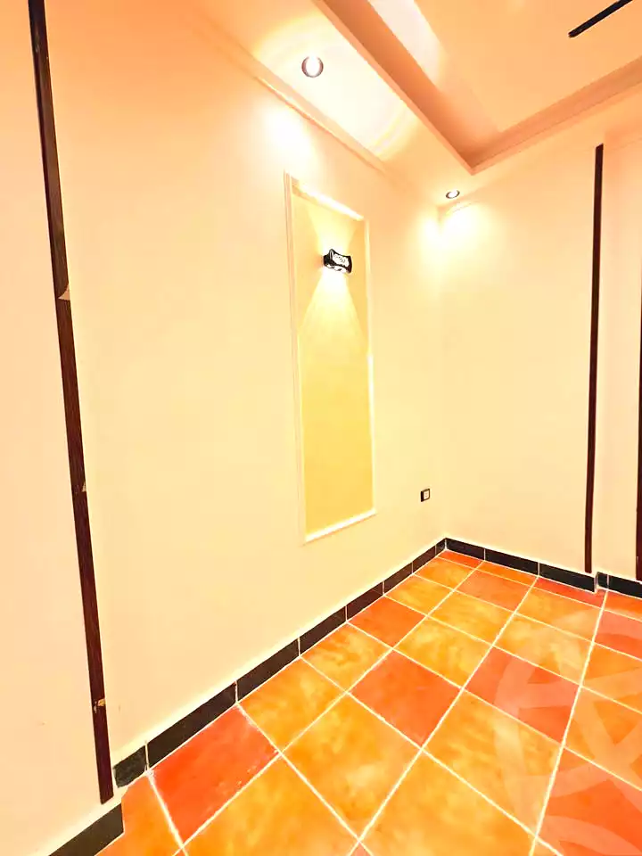 https://aqarmap.com.eg/en/listing/6911914-for-sale-alexandria-al-agamy-shataa-el-nakheel-street-63