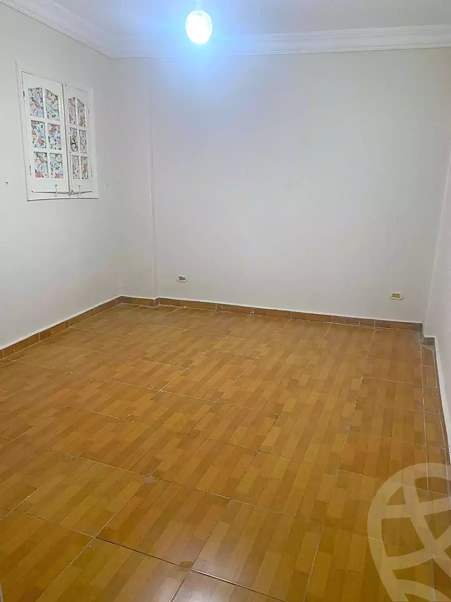 https://aqarmap.com.eg/ar/listing/6912321-for-sale-alexandria-sydy-bshr-sydy-bshr-bhry