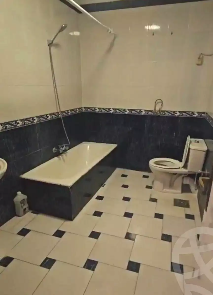 https://aqarmap.com.eg/ar/listing/6911984-for-rent-alexandria-ganaklis