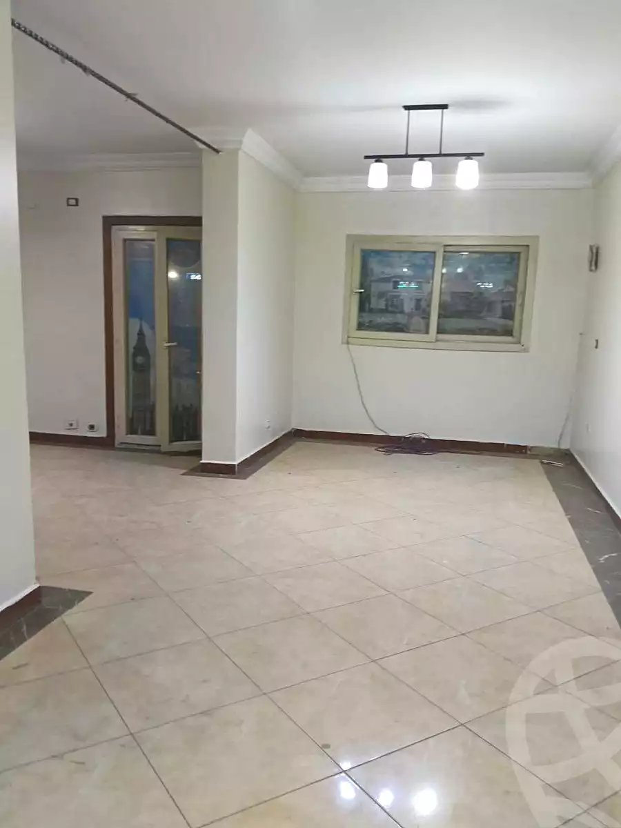 https://aqarmap.com.eg/ar/listing/6912842-for-rent-cairo-ain-shams-jsr-lswys