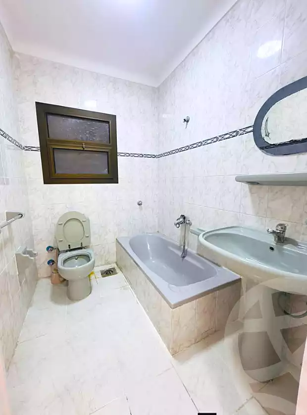 https://aqarmap.com.eg/ar/listing/6912929-for-sale-alexandria-al-agamy-shataa-el-nakheel