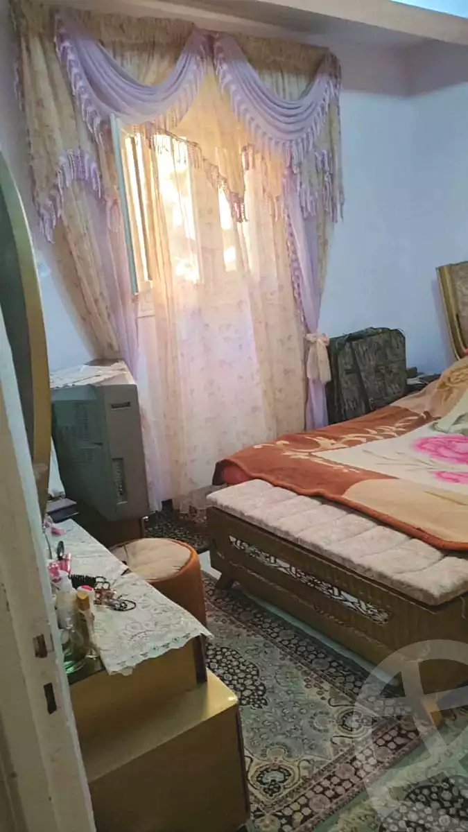 https://aqarmap.com.eg/ar/listing/6912312-for-sale-alexandria-al-agamy-lbytsh-el-hanafeya-st